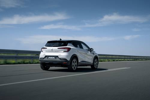 /UserFiles/ASX/MY23/17_23MY_ASX_PHEV_Instyle_PR-image_driving_rear_variation.jpg