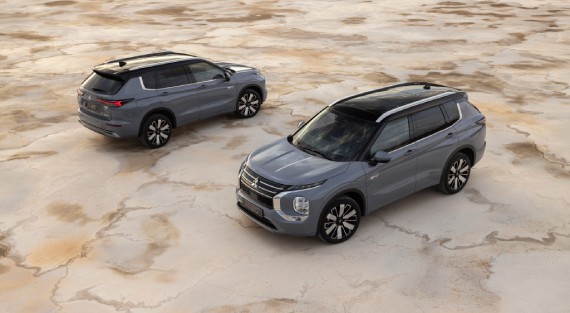 Mitsubishi Outlander PHEV 4x4 Mitsubishi Outlander PHEV 4x4