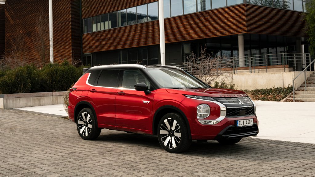 Mitsubishi Outlander PHEV